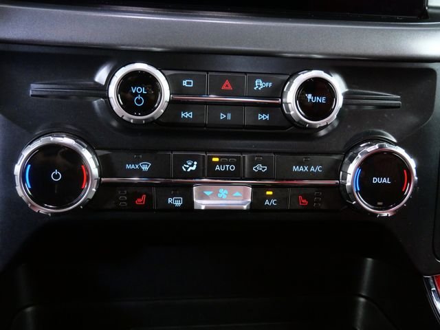 Used 2025 Black Ford XLT image 24