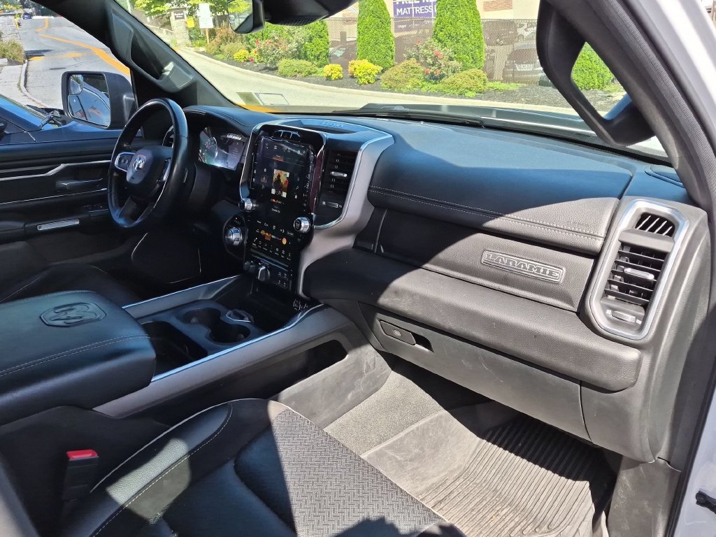 Used 2023 White Ram Laramie image 22