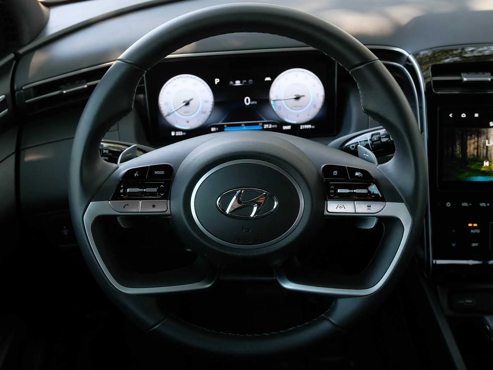 Used 2024 Blue Stone Hyundai XRT image 16