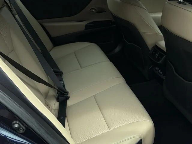 Used 2021 Blue Lexus 350 image 35