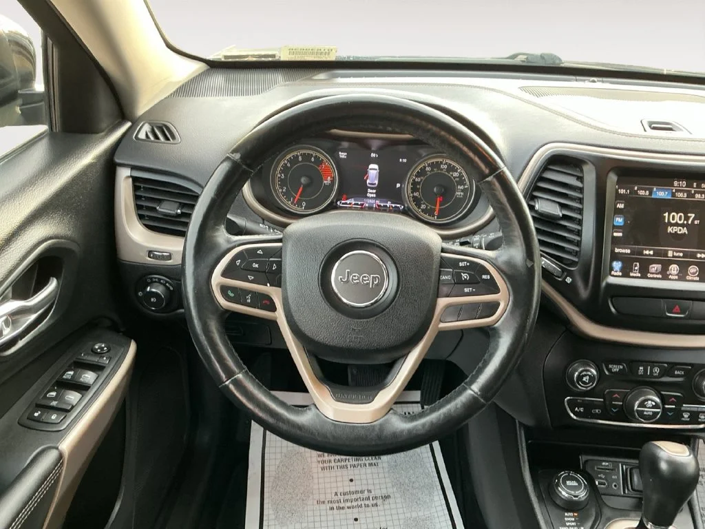 Used 2017 Black Jeep Limited image 13