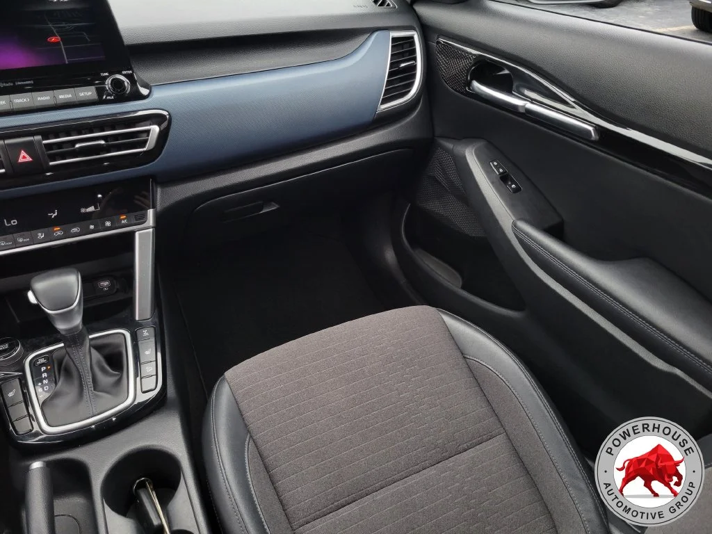 Used 2022 Blue Kia S image 20