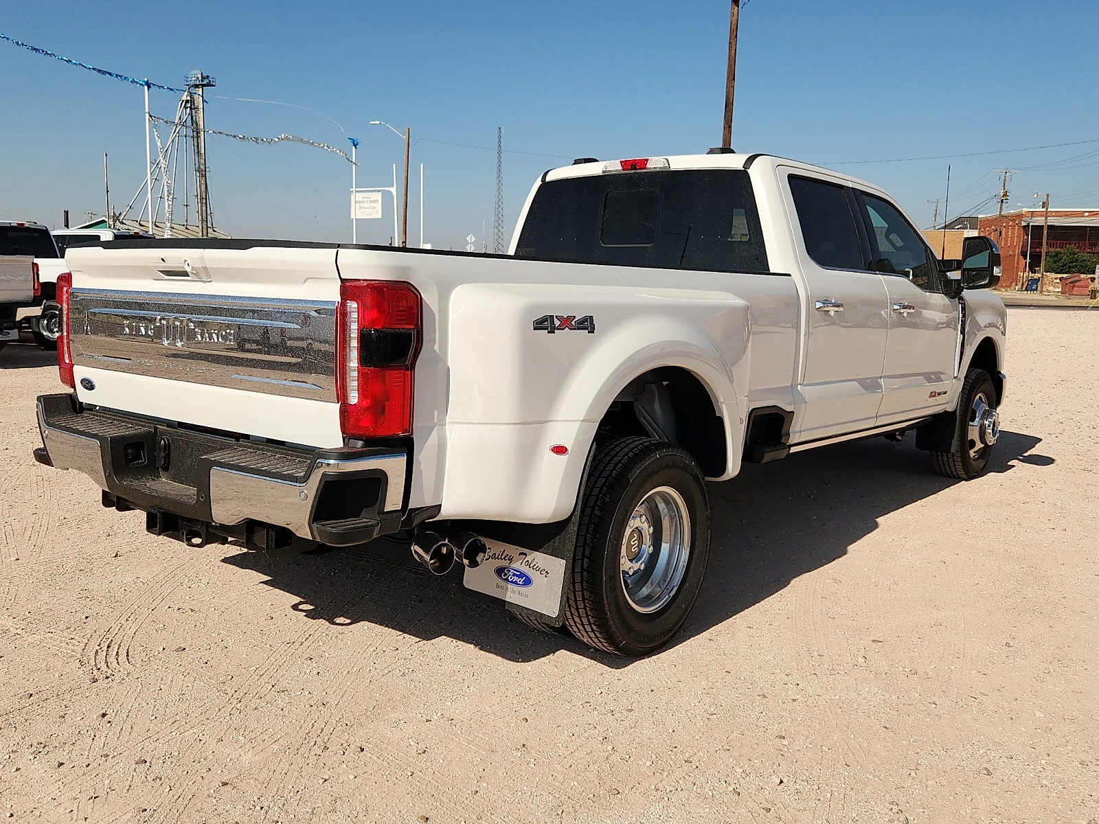 New 2026 Star White Metallic Tri-Coat Ford King Ranch image 7