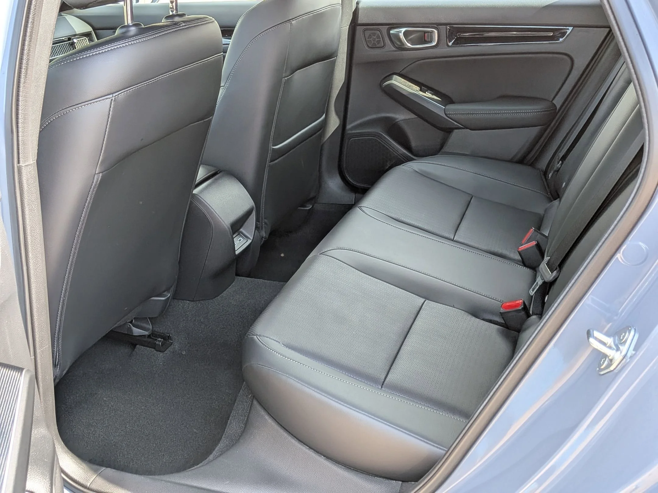 2023 Honda Civic Hatchback Sport Touring - Photo 23