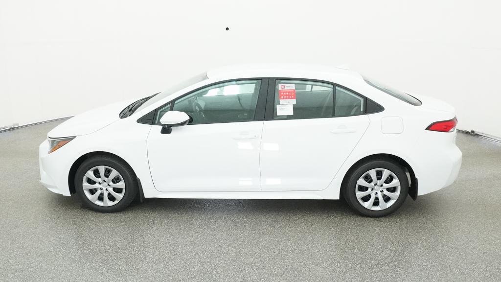 New 2025 Ice Cap Toyota LE image 5
