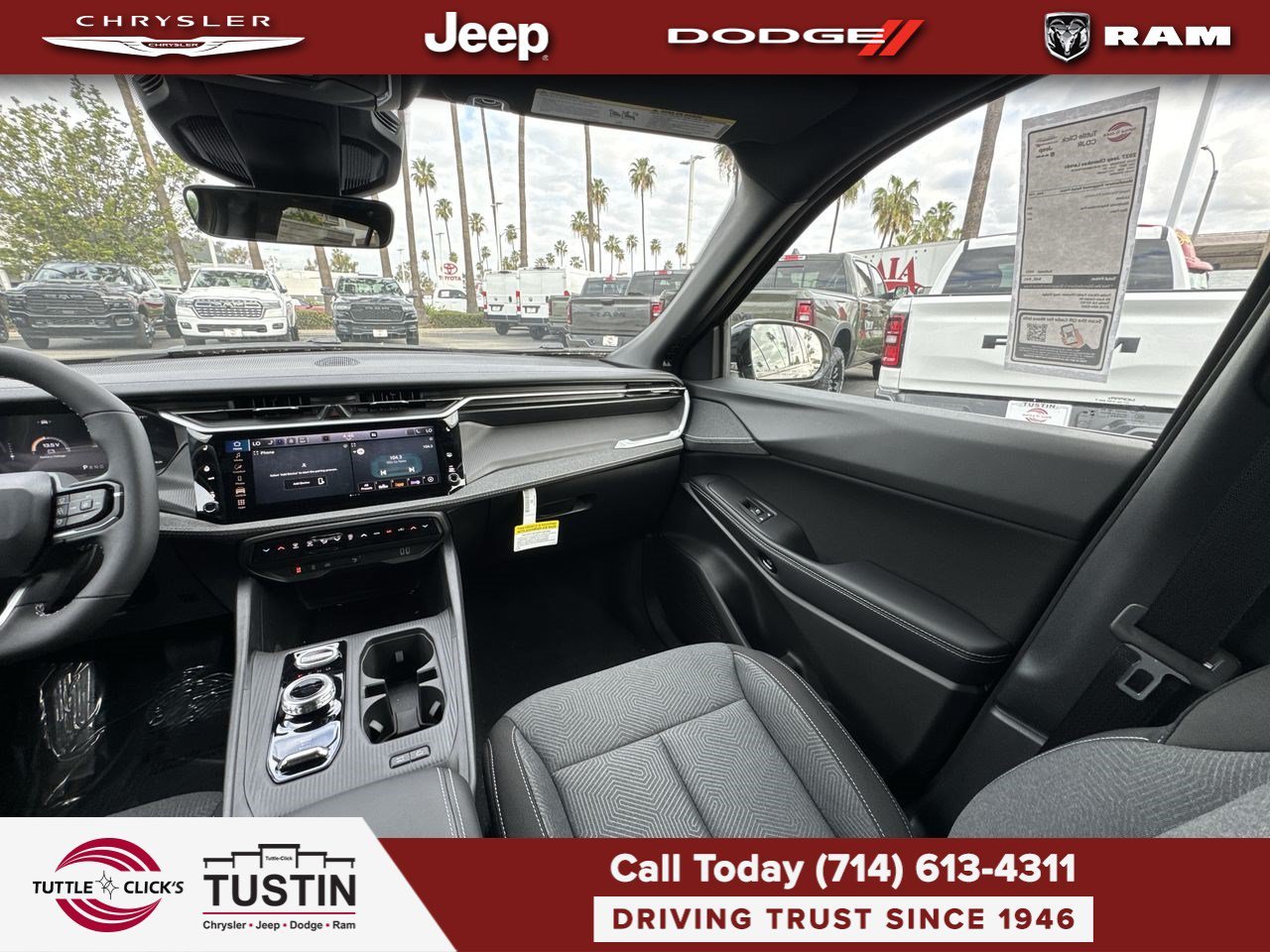 New 2027 41 Paint Jeep Laredo image 3