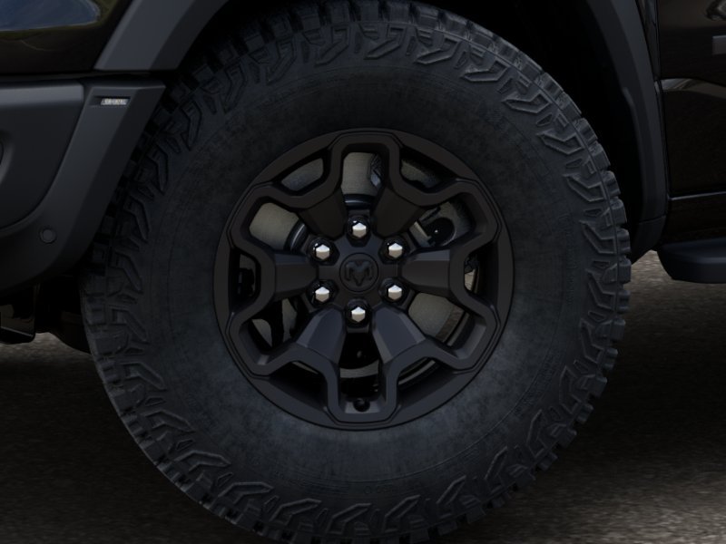 New 2027 Diamond Black Crystal Pearl-Coat Exterior Paint RAM RHO image 4
