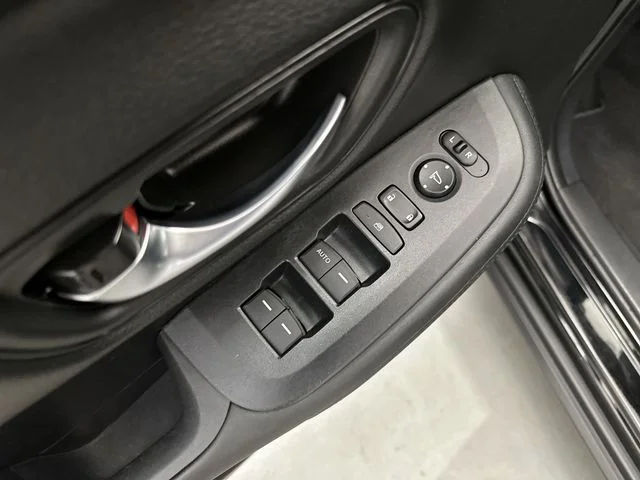 Used 2024 Black Honda LX image 18