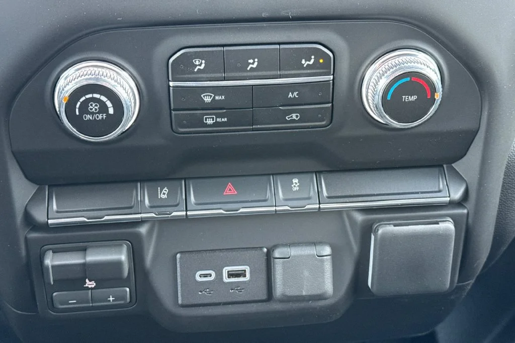 2026 GMC Sierra 2500HD Pro - Photo 16