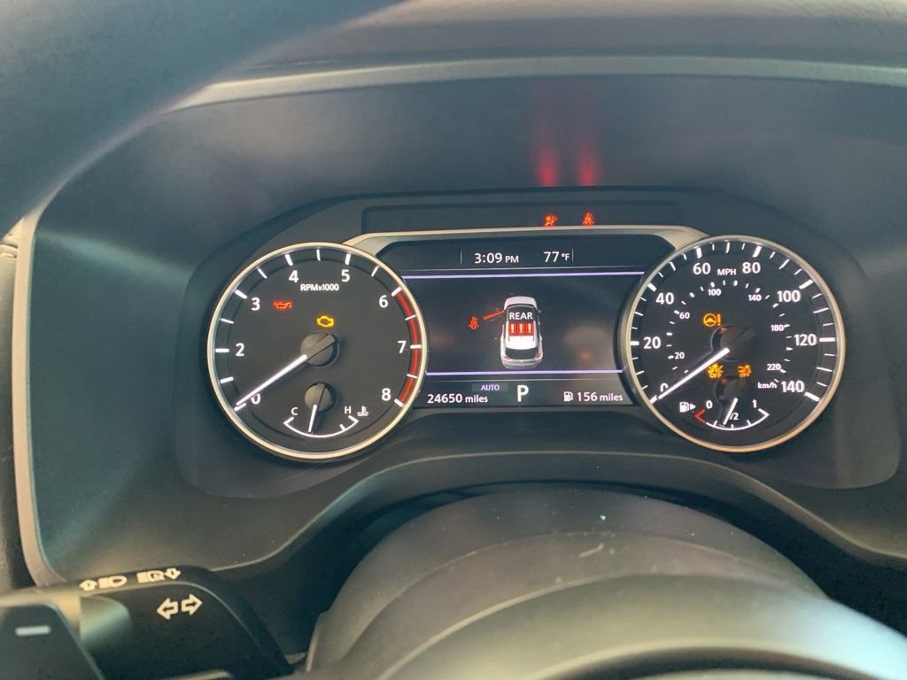 Used 2023 Blue Nissan S image 7