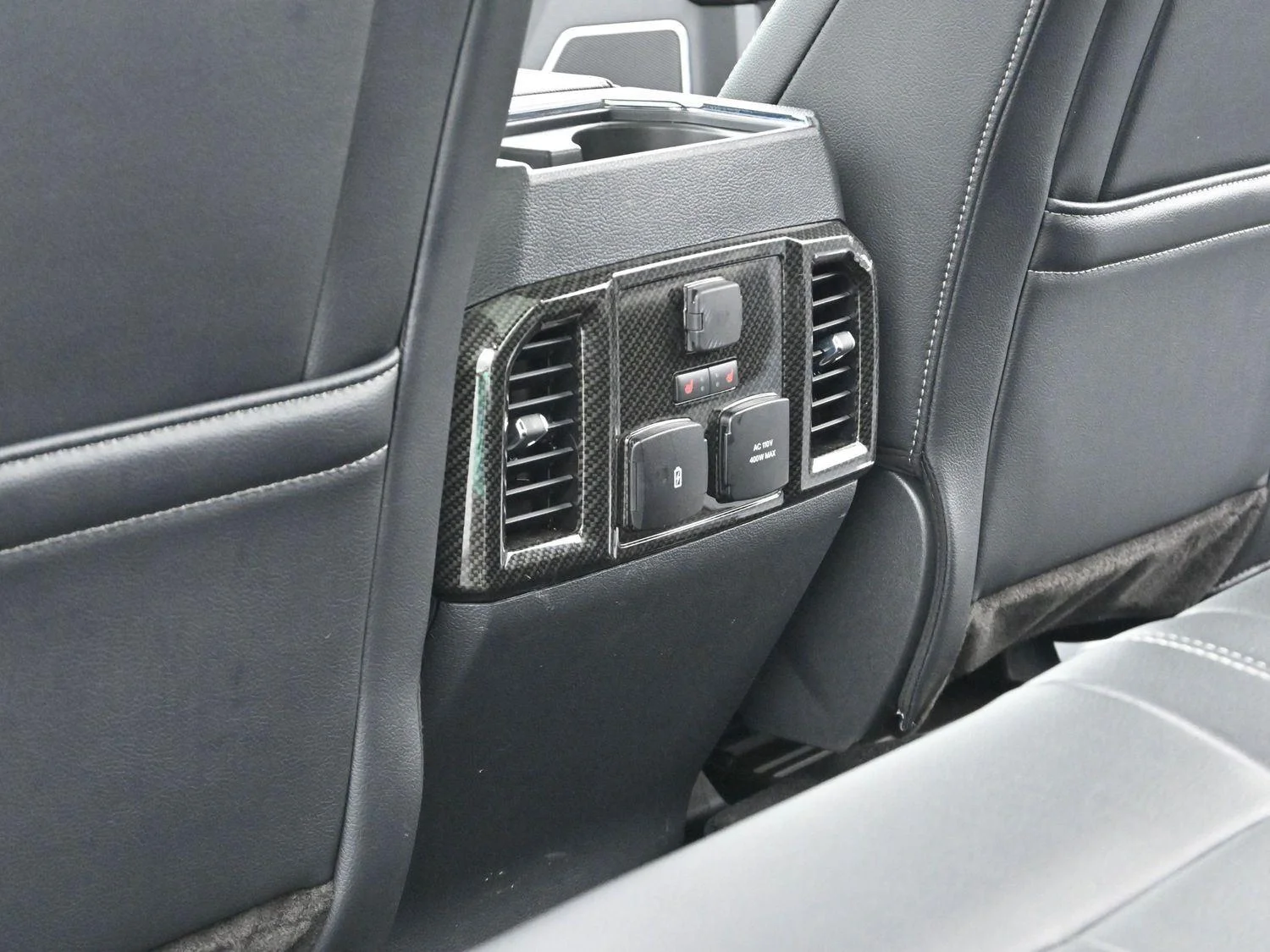 Used 2022 White Ford XL image 35