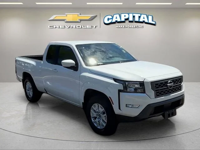 Used 2024 White Nissan SV image 7