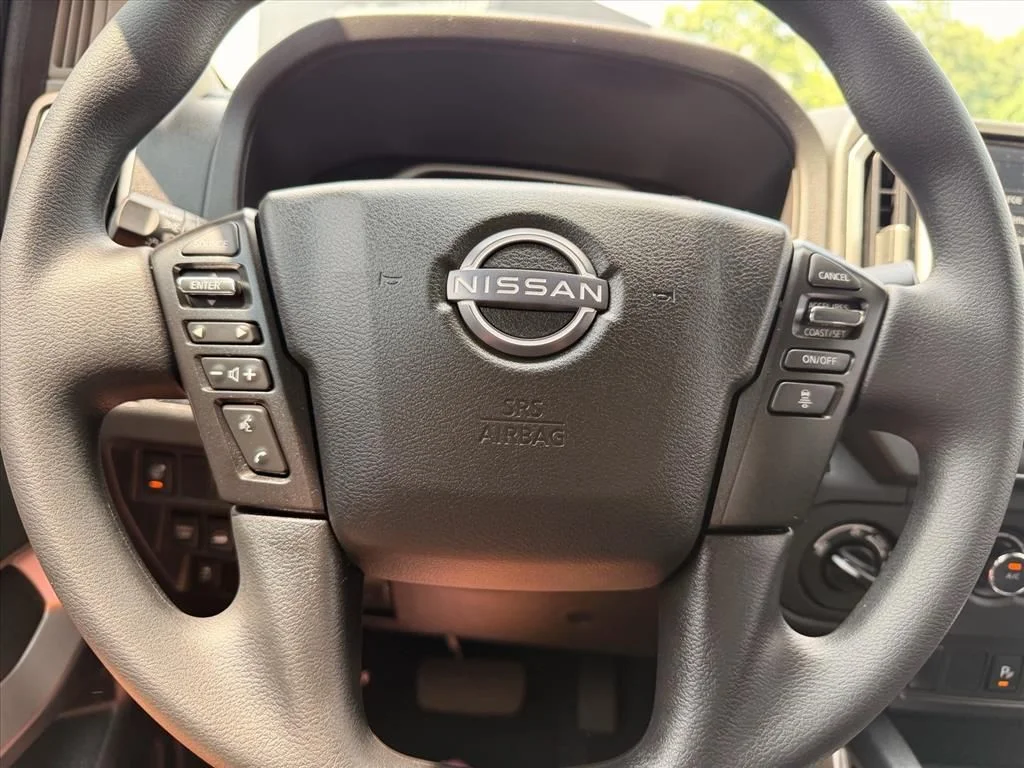 Used 2025 Gray Nissan SV image 18