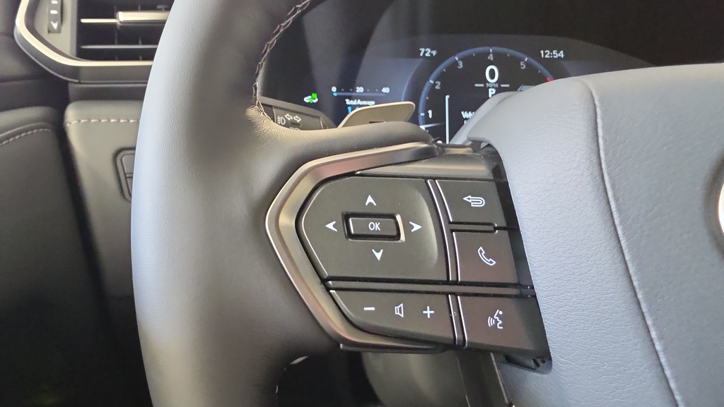 New 2026 Manganese Luster Lexus  600 LUXURY image 23