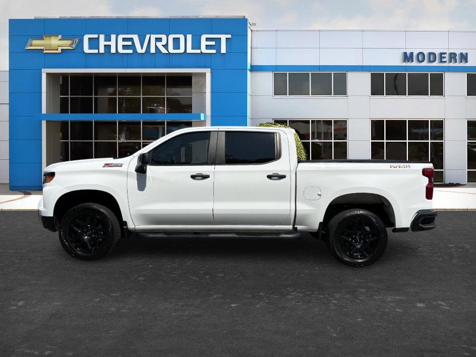 Used 2023 Summit White Chevrolet Custom Trail Boss image 2