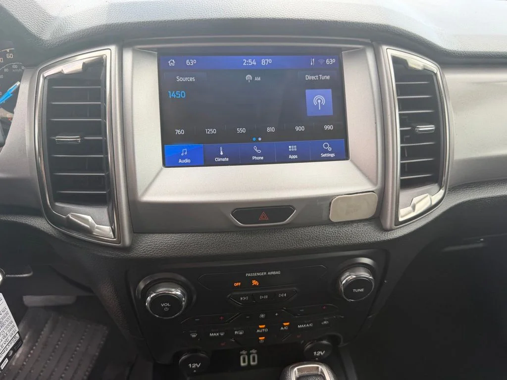 Used 2022 White Ford XLT image 21