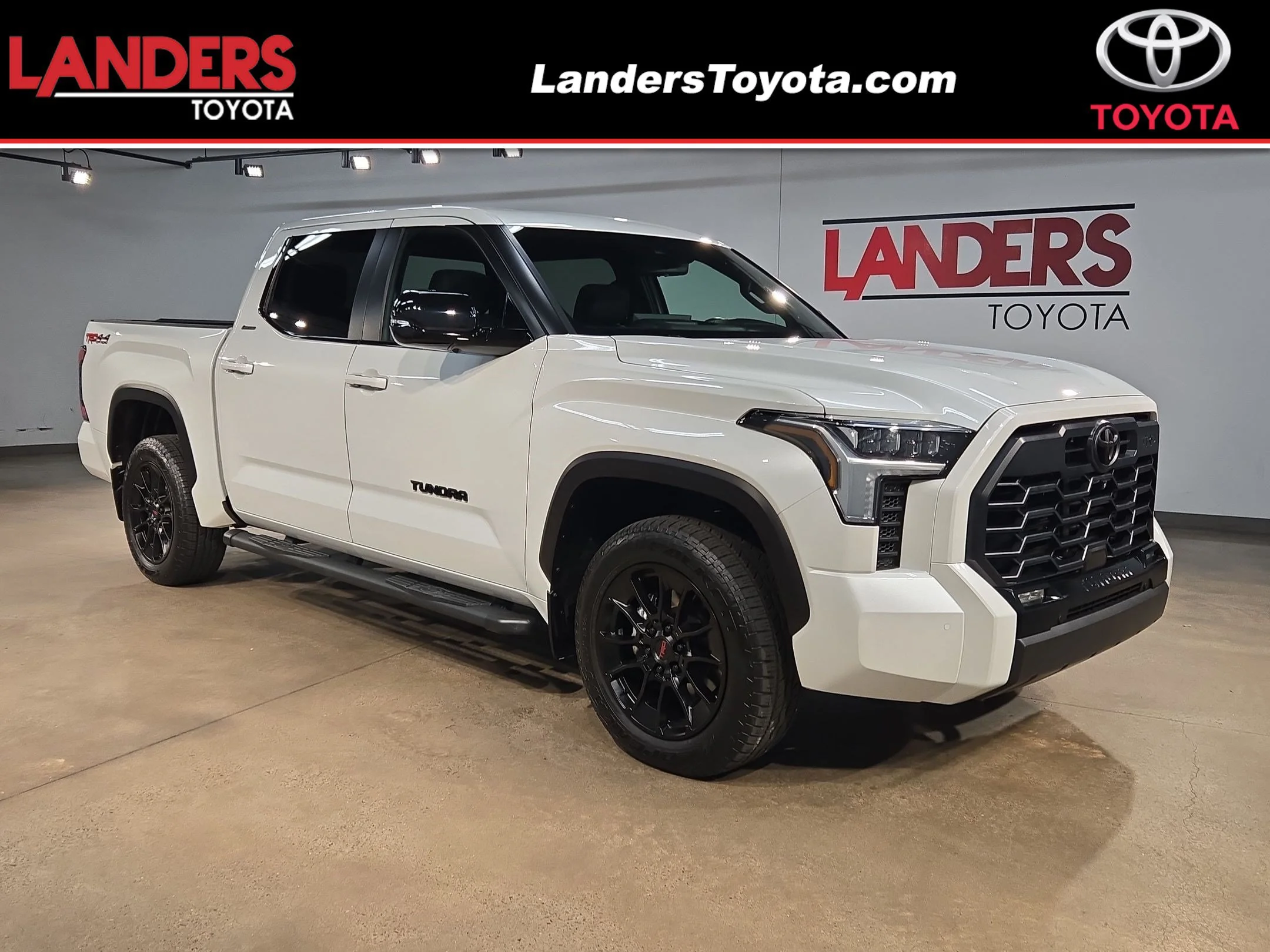 Certified Used 2025 Wind Chill Pearl Toyota Limited image 1