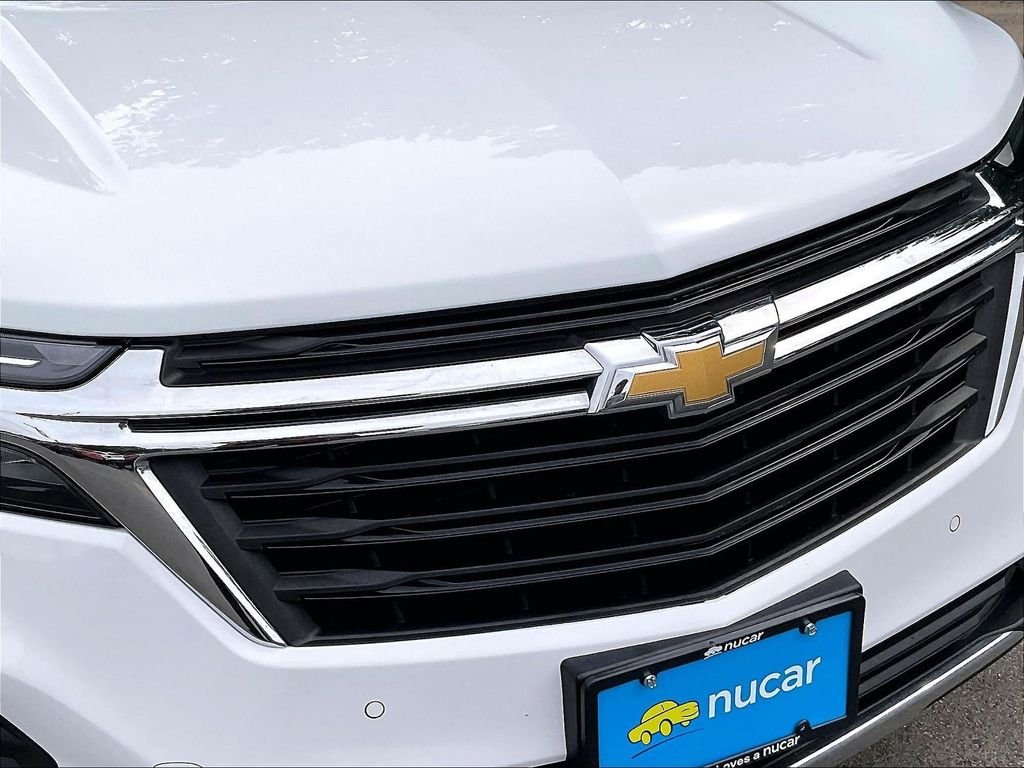 Used 2023 White Chevrolet LT image 30