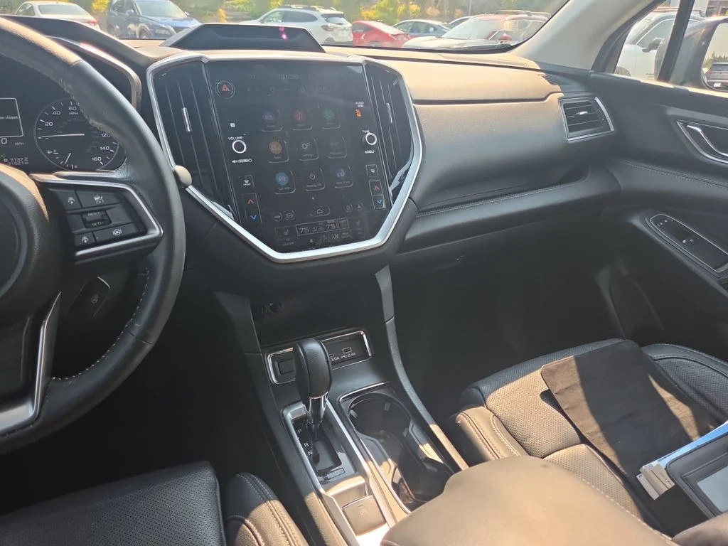 Used 2024 Silver Subaru Limited image 22