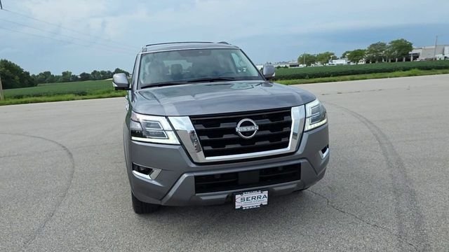 Used 2023 Gun Metallic Nissan SL image 2