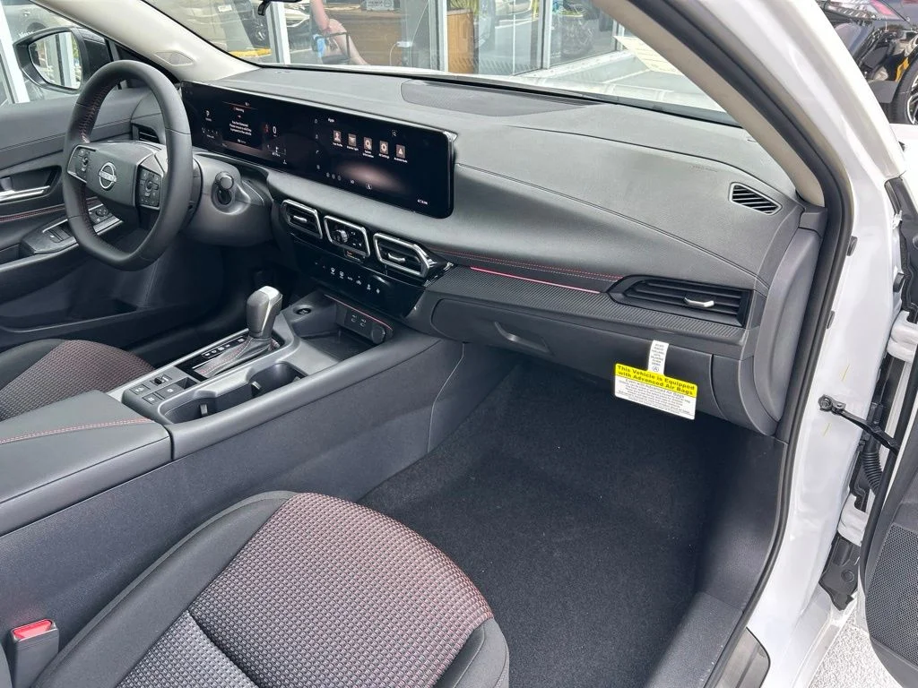 New 2026 Aspen White TriCoat Nissan SR image 40