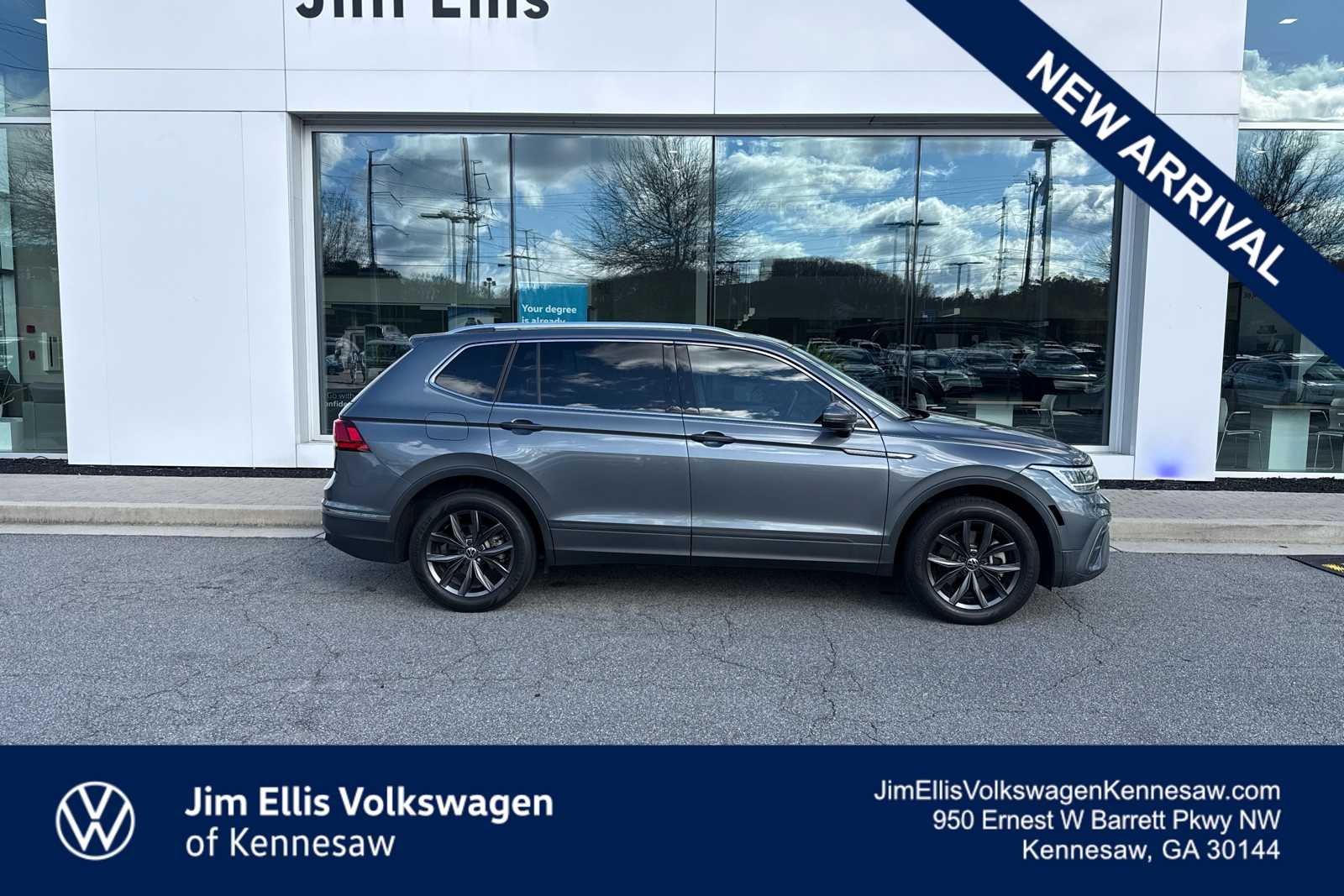 2023 Volkswagen Tiguan SE