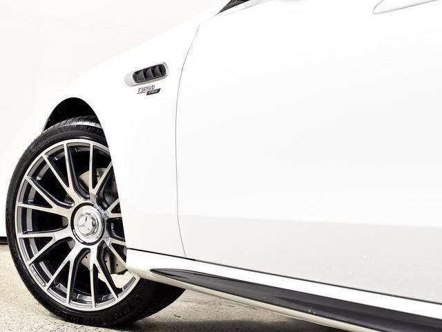 New 2026 MANUFAKTUR Moonlight White Metallic Mercedes-Benz E 53 AMG® image 73