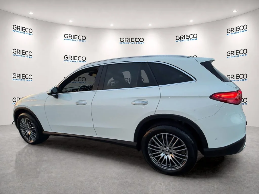 Used 2026 White Mercedes-Benz GLC 300 image 6