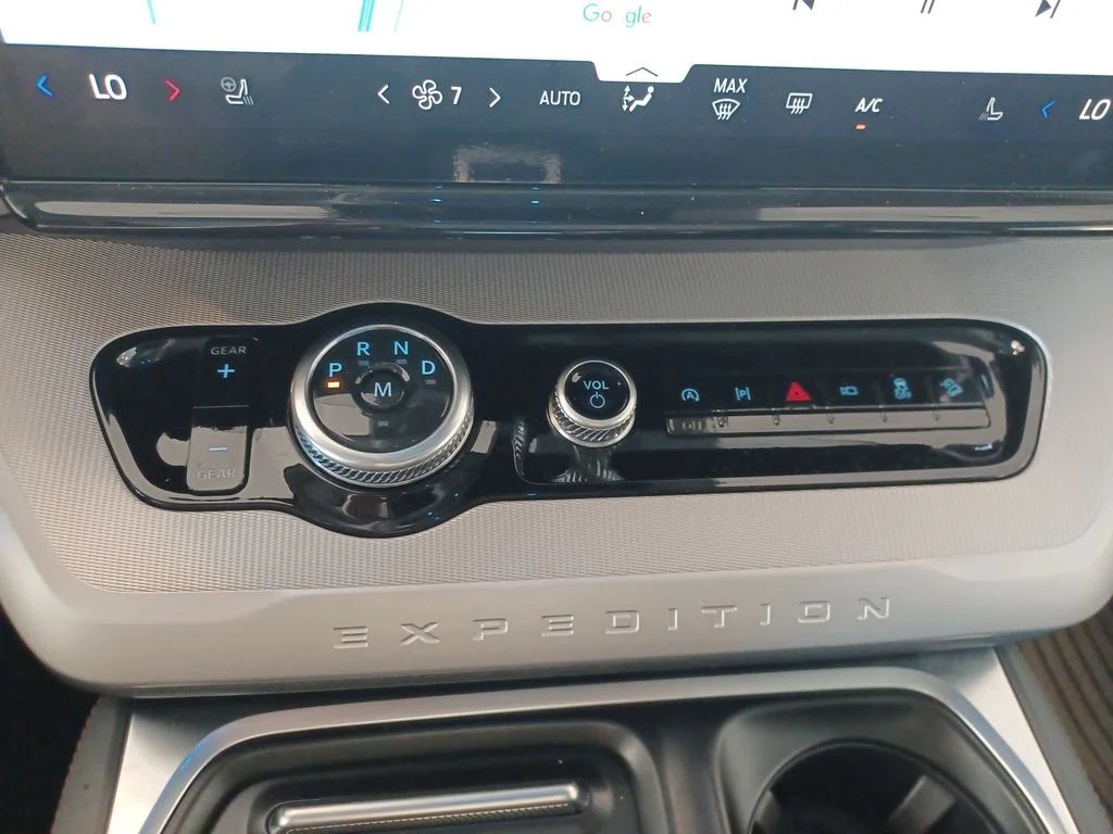 2025 Ford Expedition Active - Photo 31