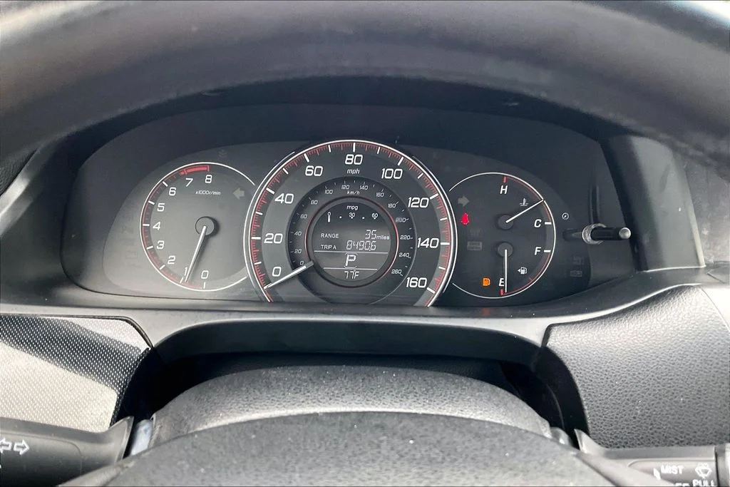 Used 2013 Beige Honda Sport image 19