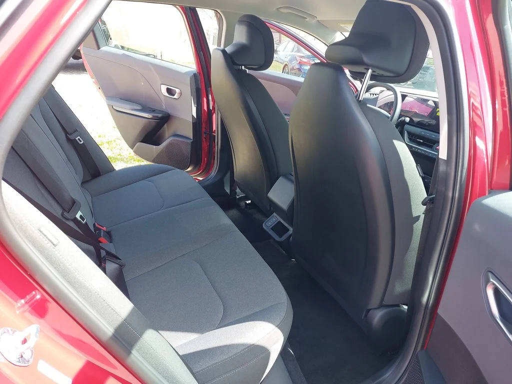 Used 2025 Red Kia LXS image 11