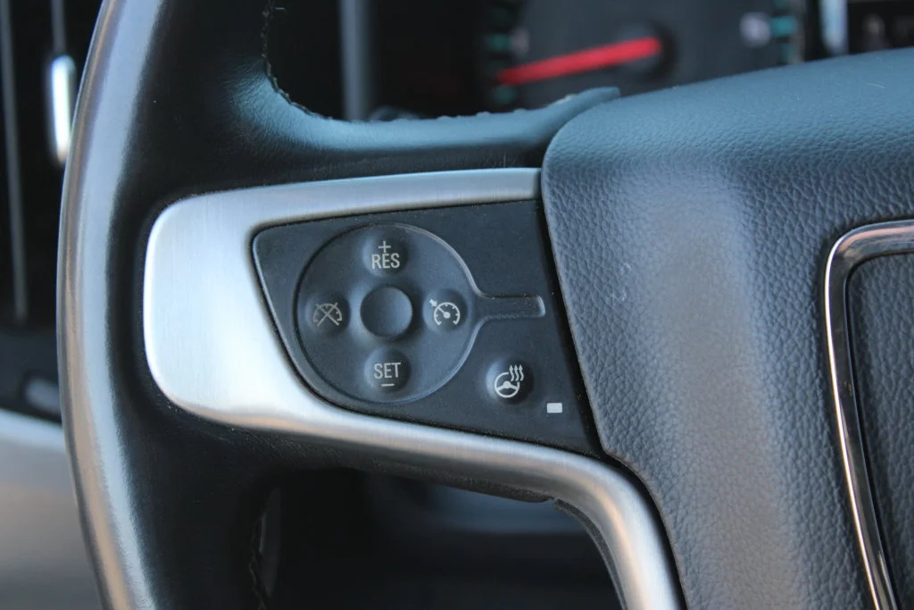 Used 2017 Black GMC SLT image 25