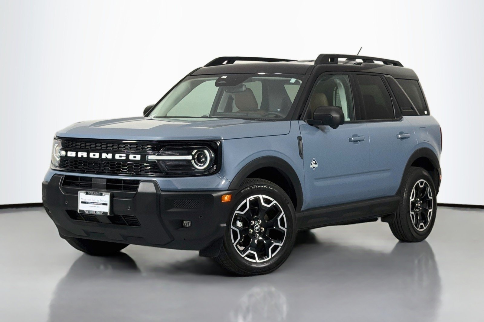 Used 2025 AZURE GRAY Ford Outer Banks image 1