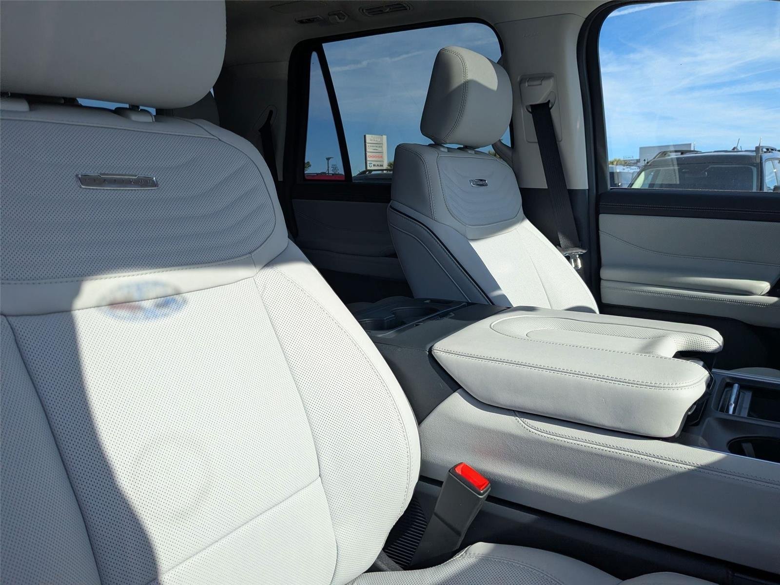 New 2025 Dark Matter Gray Metallic Ford Platinum® MAX image 36