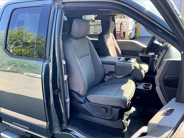 Used 2018 Gray Ford XLT image 7