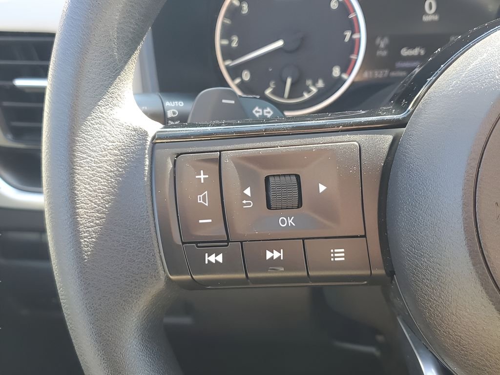 2022 Nissan Rogue SV - Photo 33