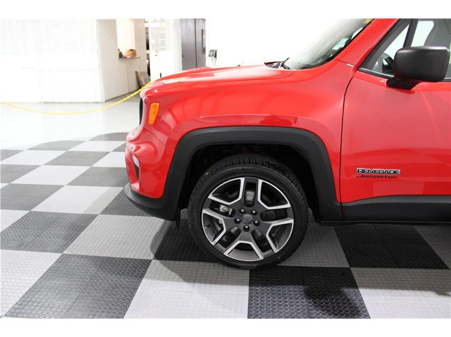 2020 Jeep Renegade Jeepster - Photo 9