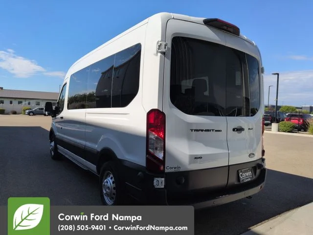 New 2026 Oxford White Ford XLT image 5