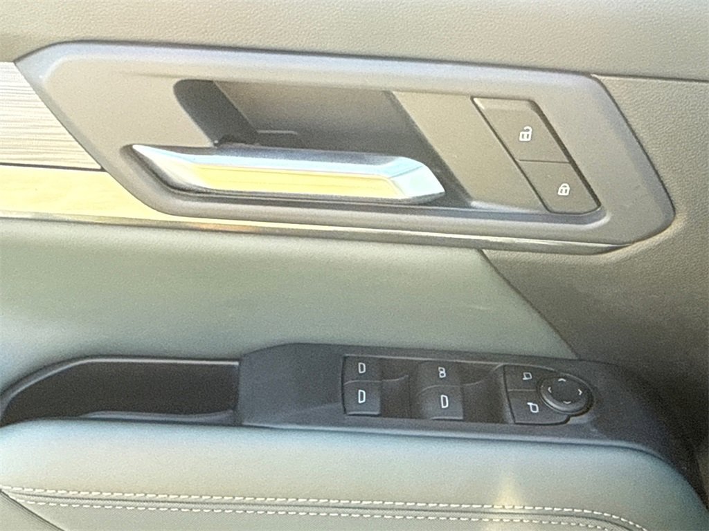 2026 GMC TERRAIN - Image 13