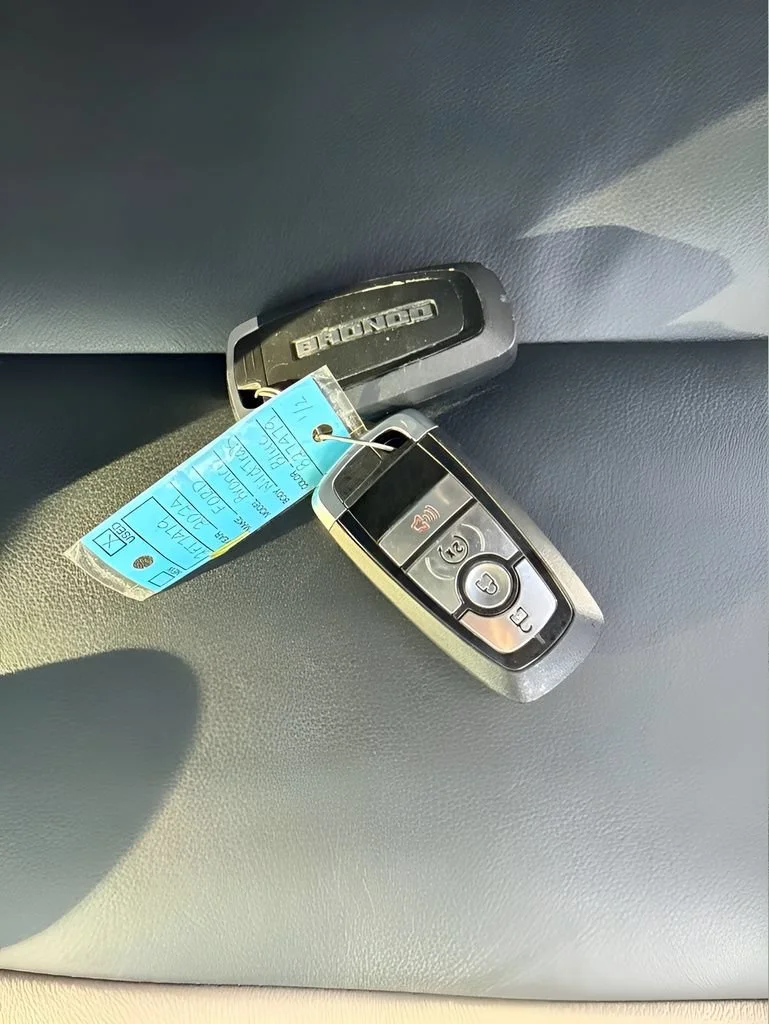 Used 2024 Blue Ford Wildtrak image 36