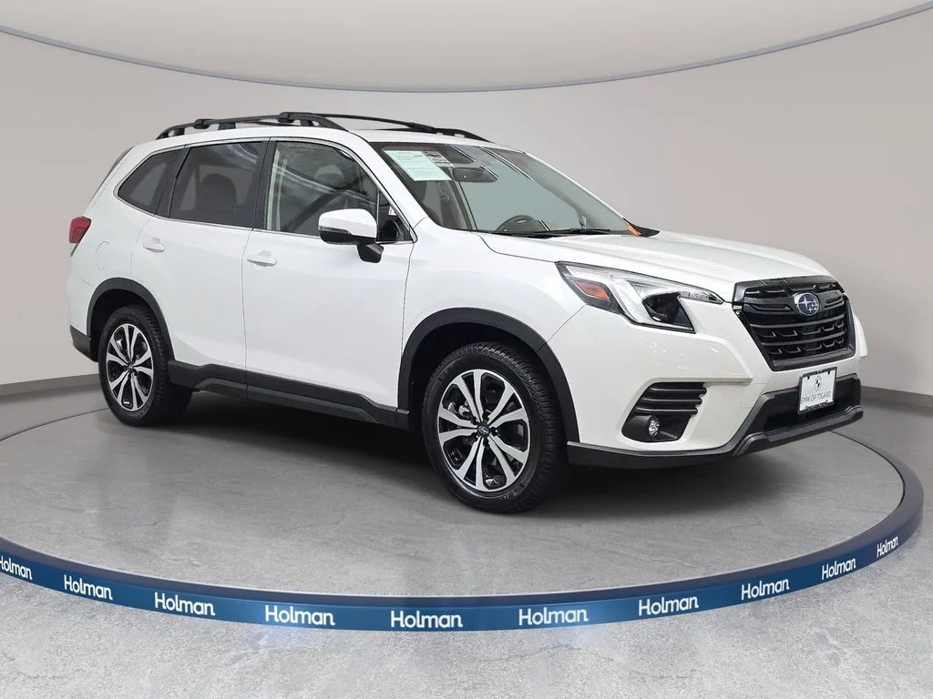 Used 2024 Crystal White Pearl Subaru Limited image 4