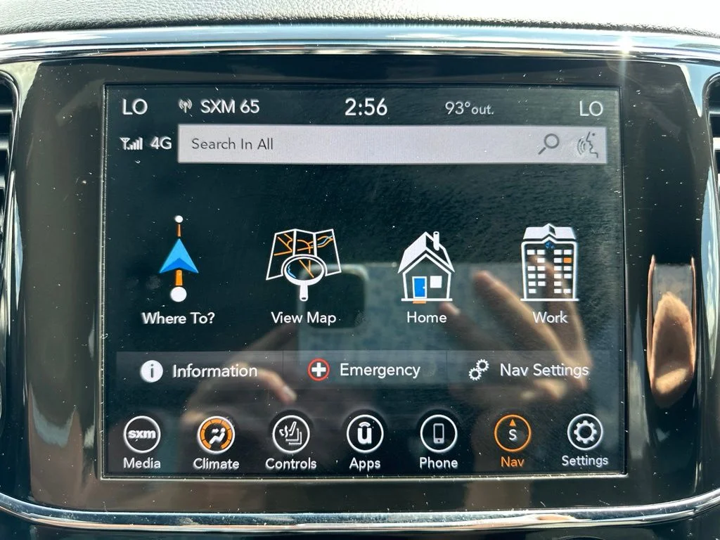 Used 2021 Black Jeep Laredo X image 33