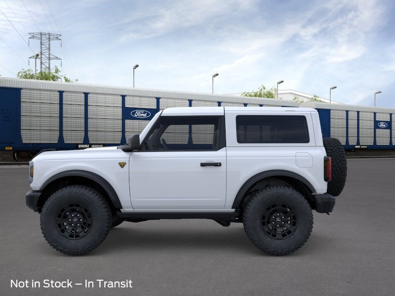 New 2026 Oxford White Ford Badlands image 3