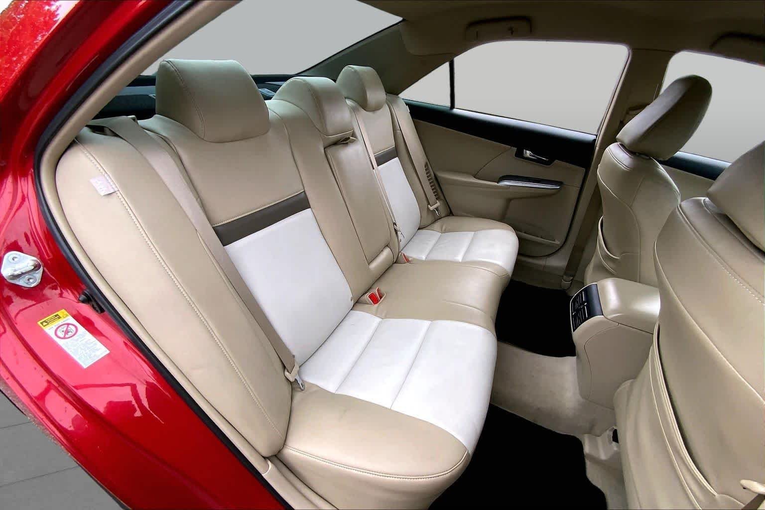 Used 2013 Barcelona Red Metallic Toyota LE image 20