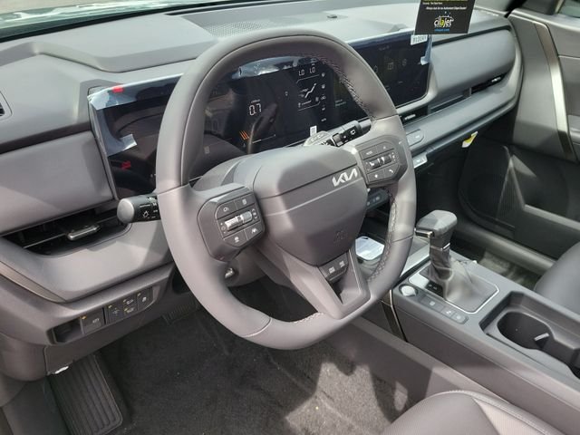 New 2027 Iceberg Green Kia X-Line S image 21