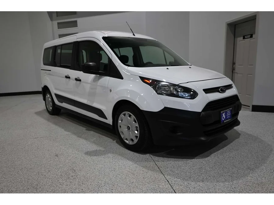 Used 2016 WHITE Ford XL Mobility Handicap Van image 3