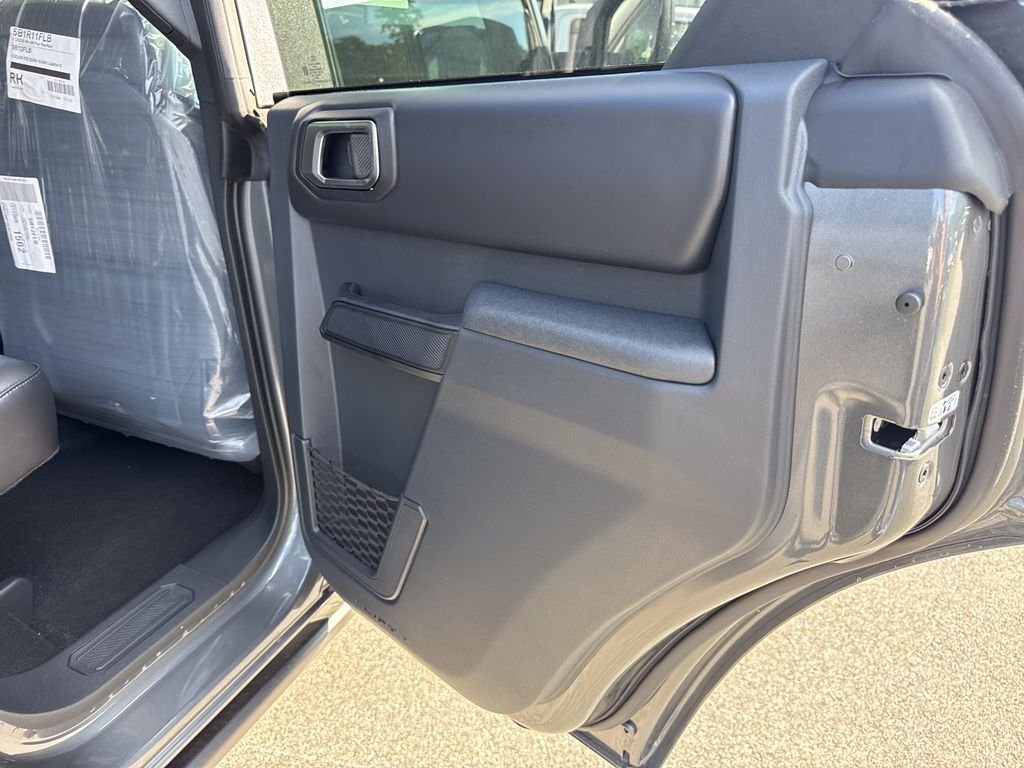 New 2025 Carbonized Gray Metallic Ford Badlands® image 31
