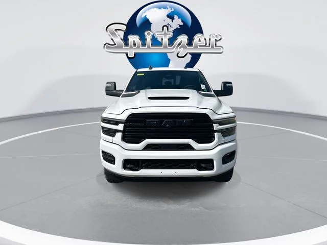 New 2026 Bright White Clear-Coat Exterior Paint RAM Laramie image 4