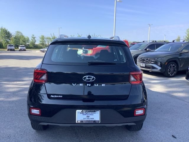 Used 2023 Onyx Black Hyundai SEL image 6