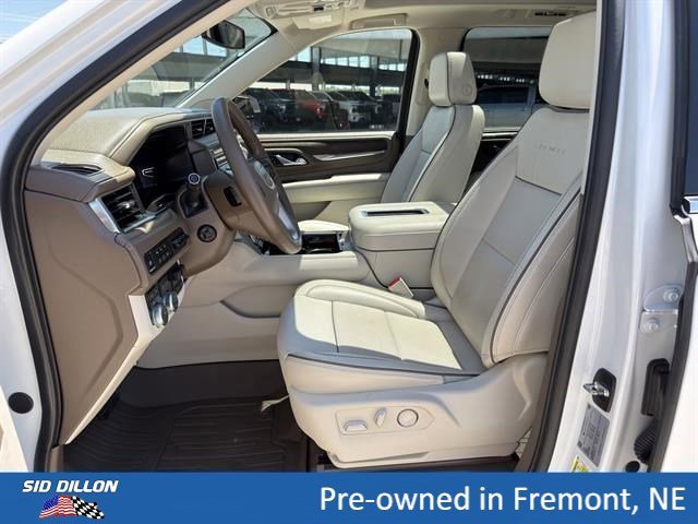 Used 2024 White Frost Tricoat GMC Denali image 17
